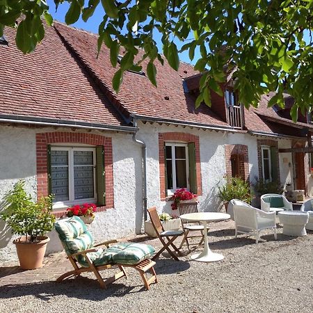 B&B Ferme De La Rouzannerie Pour 2 Ou Famille Lanneray Zewnętrze zdjęcie