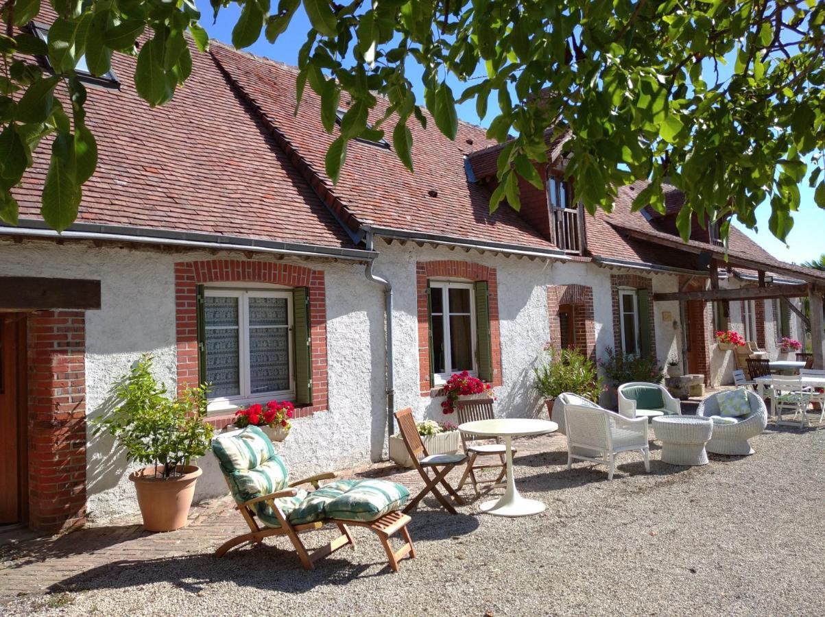 B&B Ferme De La Rouzannerie Pour 2 Ou Famille Lanneray Zewnętrze zdjęcie